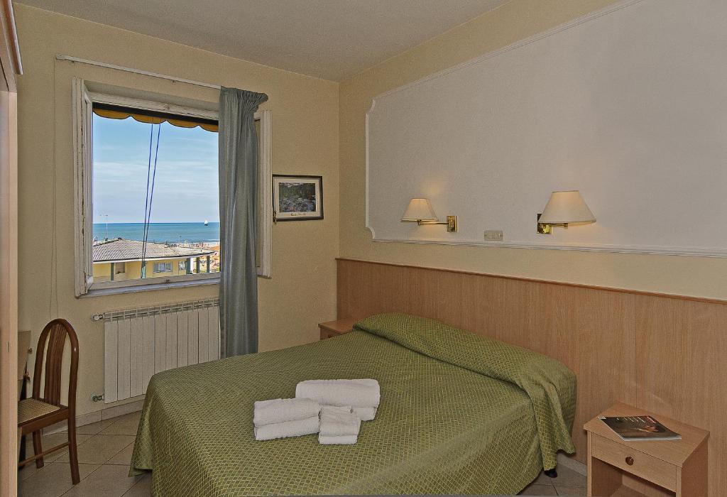 Hotel Bahia ヴィアレッジョ 部屋 写真